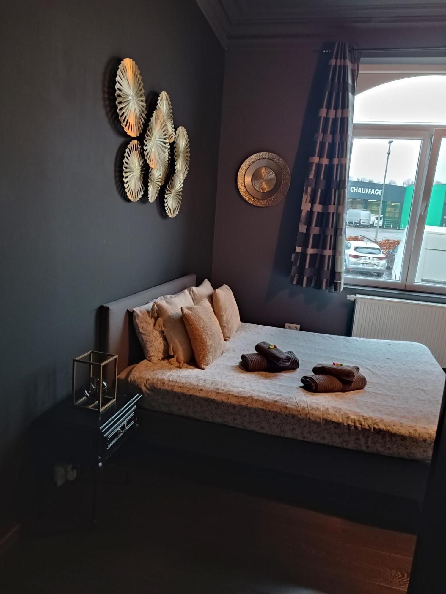 La Suite 159 นามูร์ ภายนอก รูปภาพ